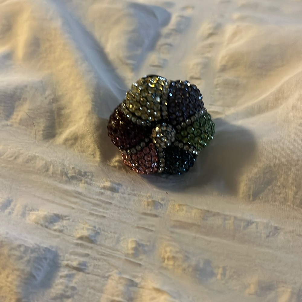 Multi jeweled ring